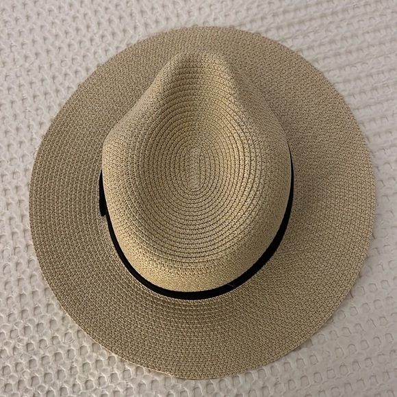 Sun hat - Picture 5 of 10